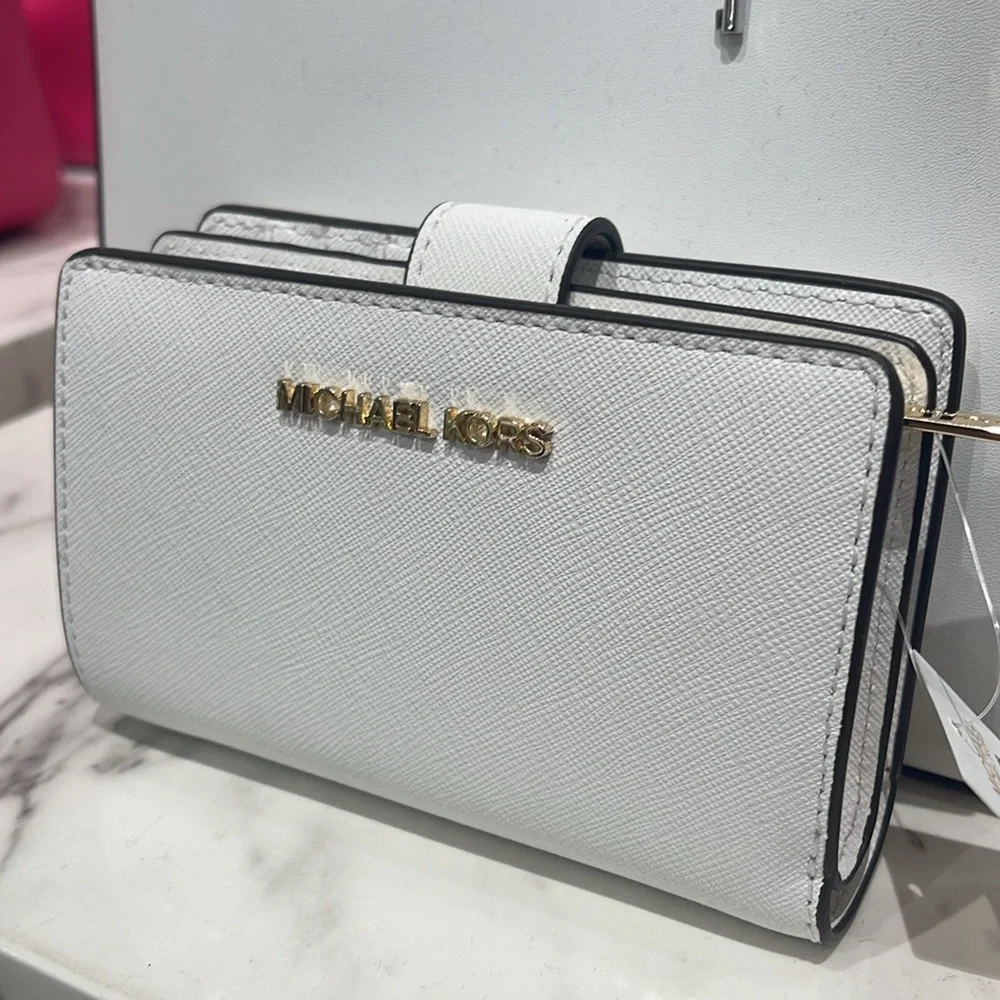 Michael Medium Crossgrain Leather Bifold Wallet Optic White NWT